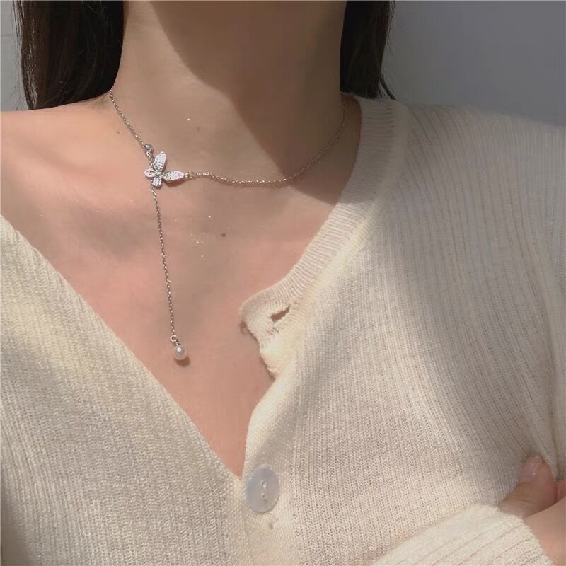 高質 ビジュー付きバタフライのネックレス ienomat.com.br