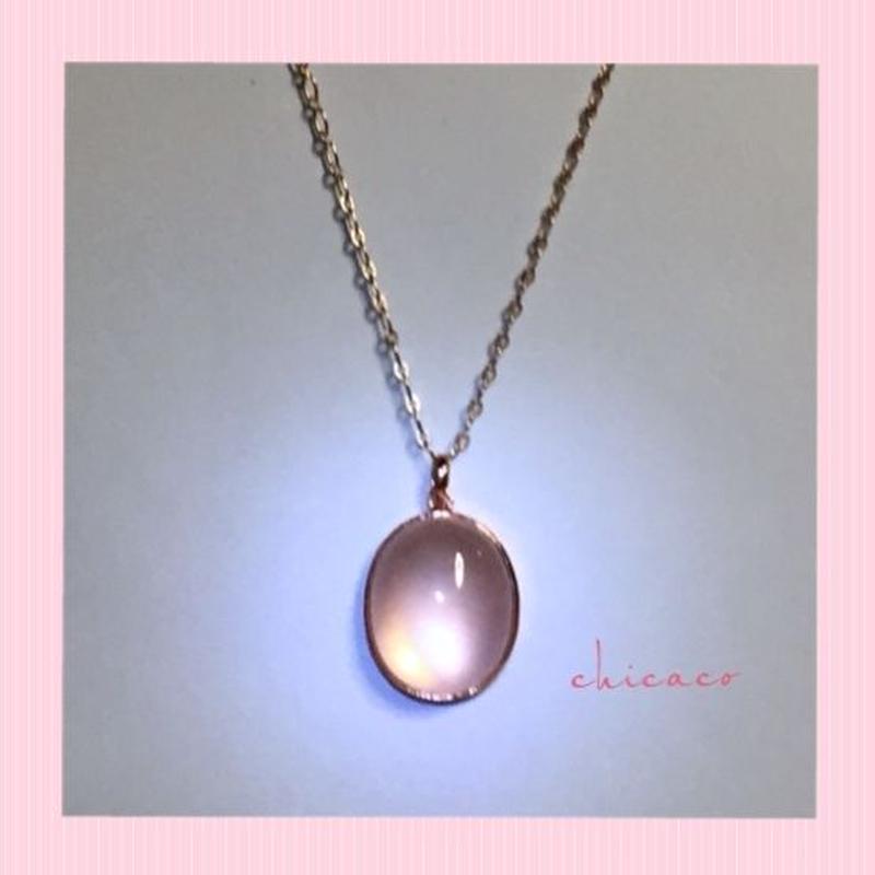 高品質天然石スターローズクォーツのペンダントネックレス Oval Merry House