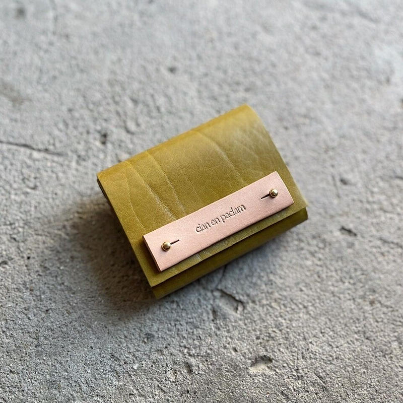 cian en paclam三つ折り財布 cian en paclam三つ折り財布