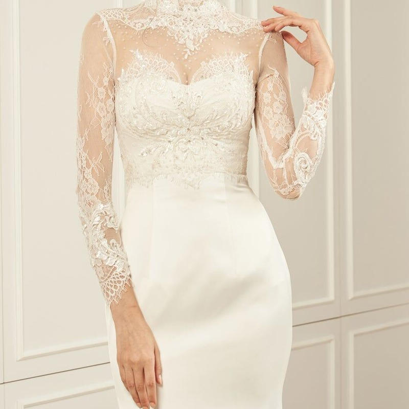 人気上昇 ウエディングドレス オフホワイト レース ハイネック ボレロ 花嫁 ウェディングドレ