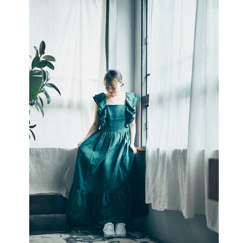 青山有紀さん tokyodress boutique コラボ割烹着ドレス