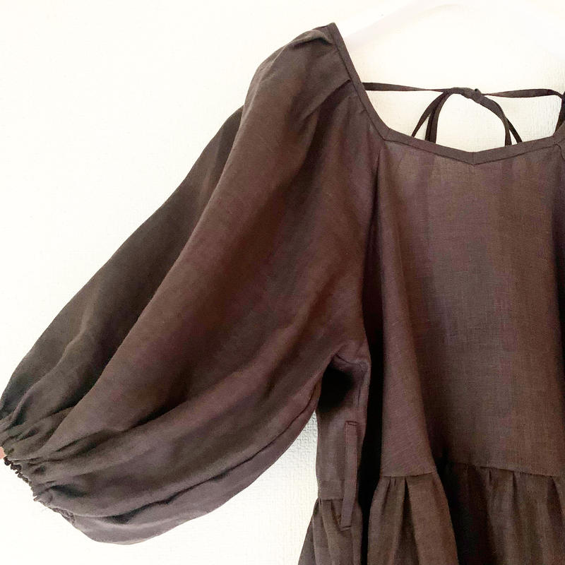 青山有紀さん tokyodress boutique コラボ割烹着ドレス