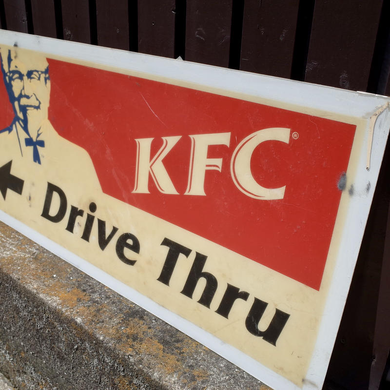 ビンテージ ケンタッキーフライドチキン KFC 旧ロゴ 看板 サイン