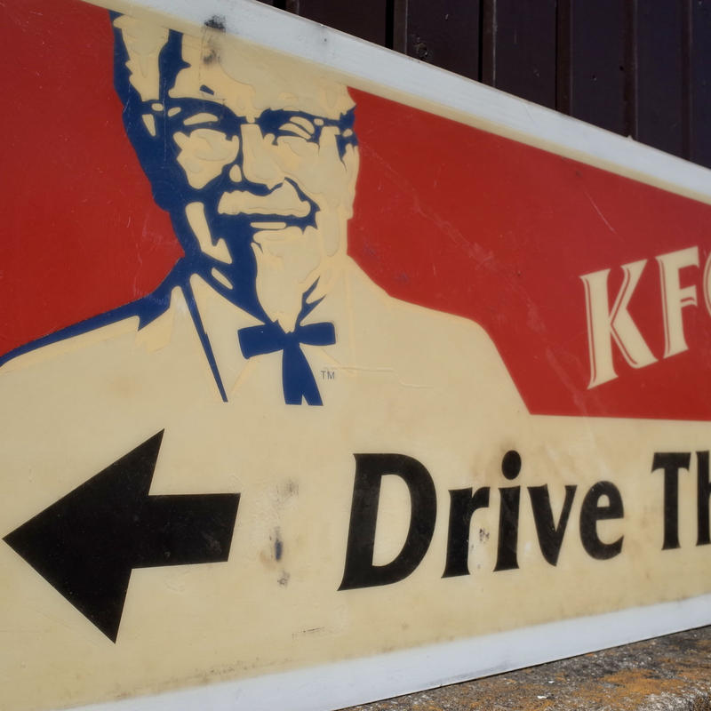 ビンテージ ケンタッキーフライドチキン KFC 旧ロゴ 看板 サイン