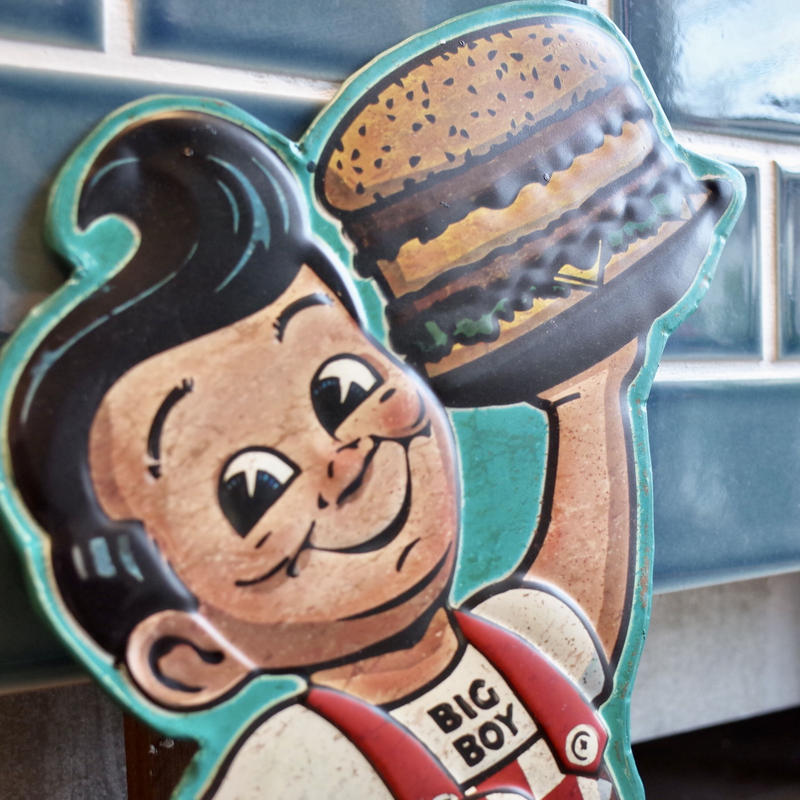 在庫限り Ande Rooney エンボスメタルサイン H D Fat Boy Oval 看板 被り心地最高 Carlavista Com