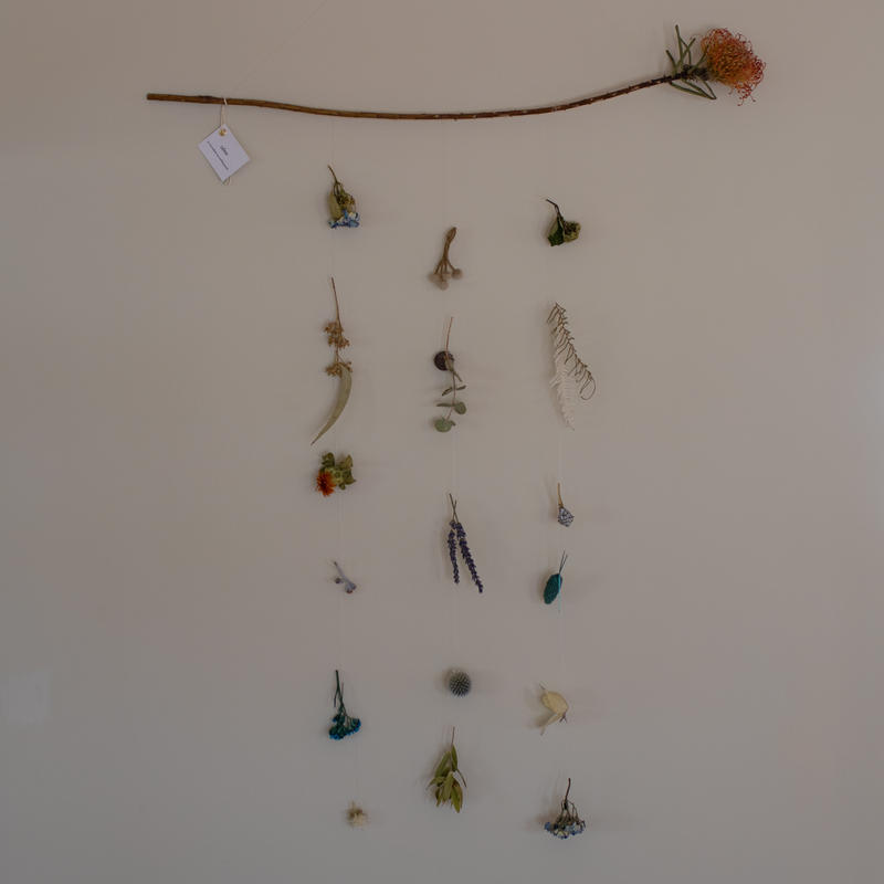 いろんな葉や花のガーランド Coral Days