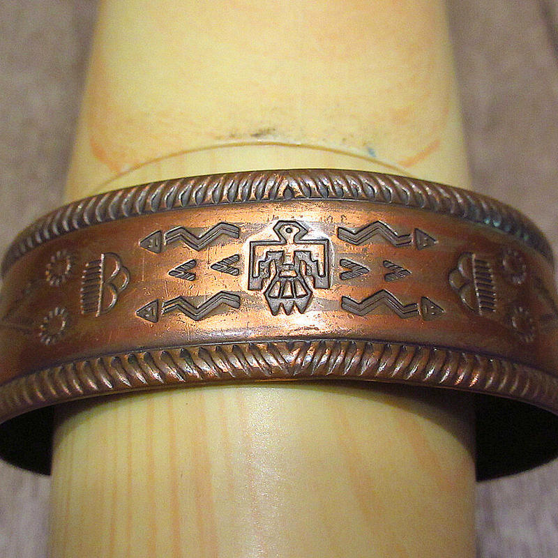 60's~ ヴィンテージ 」ナバホ族 アロースタンプバングル ソリッド