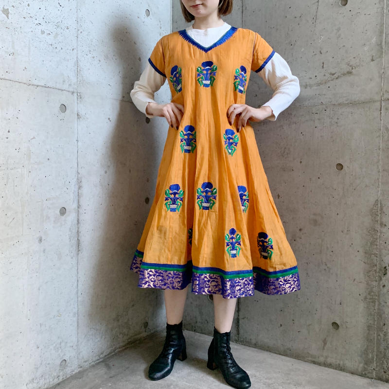 Vintage 壺柄 インド刺繍 メタリック層柄テープ オレンジ シアー ワンピース 9665