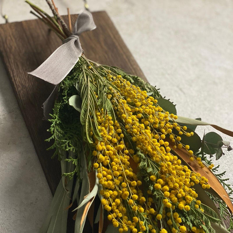 ミモザ スワッグ ヒノキ ドライフラワー フラワーアレンジメント インテリア ギフト ウェルカ