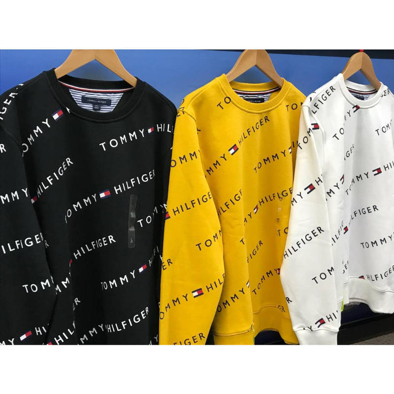 海外限定デザイン TOMMY HILFIGER トミーヒルフィガー 総柄 トレーナー 海外限定デザイン TOMMY HILFIGER トミーヒルフィガー 総柄 トレーナー