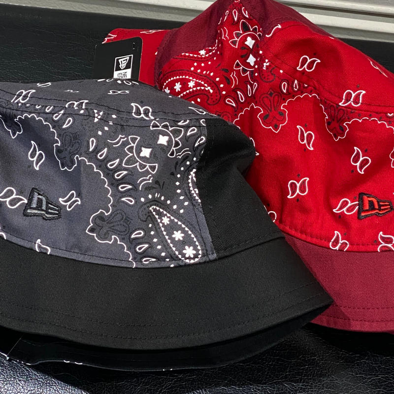 Newera ニューエラ ペイズリー バンダナ柄 Bucket バケットハット 赤 Roliko Newera ニューエラ ペイズリー バンダナ柄 Bucket バケットハット 赤 Roliko