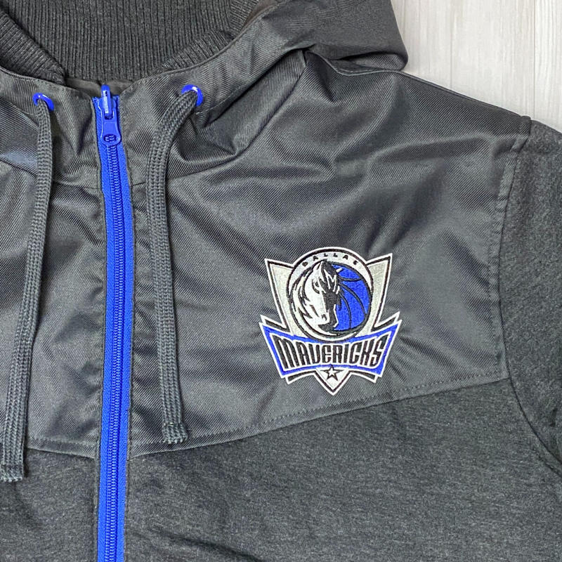 35％割引ブルー系,M生まれのブランドで ダラス マーベリックス ナイロンジャケット ナイロンジャケット ジャケット/アウターブルー系M