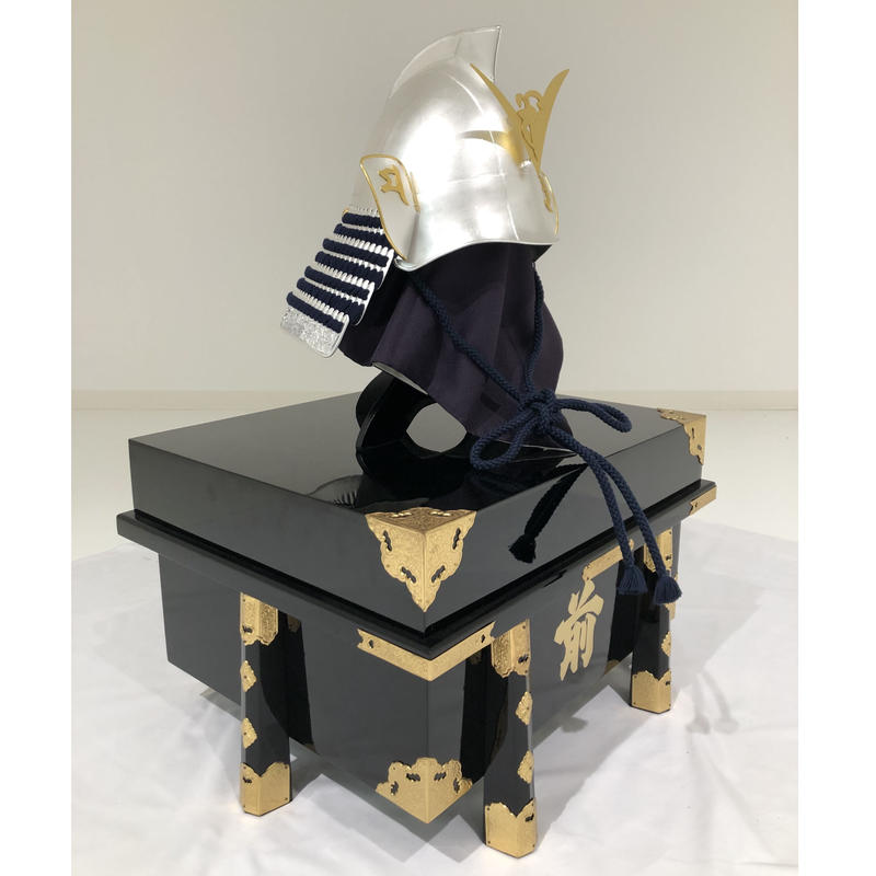 Y 003 K 上杉謙信 天と地と 兜のみ 甲冑工房丸武