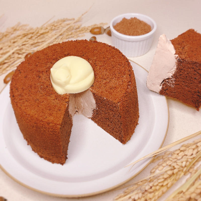 しっとりふわしゅわ 米粉のチョコシフォンケーキ 豆乳ホイップ 眠れるホワイトキャット付き