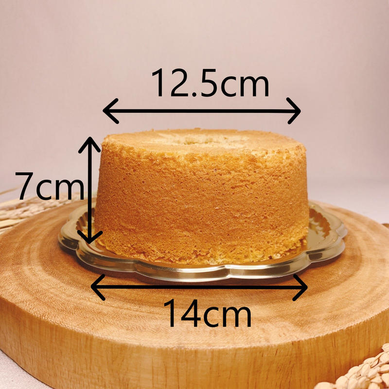 しっとりふわしゅわ 米粉のメープルシフォンケーキ Sweets Labo どんぐりキャッツ