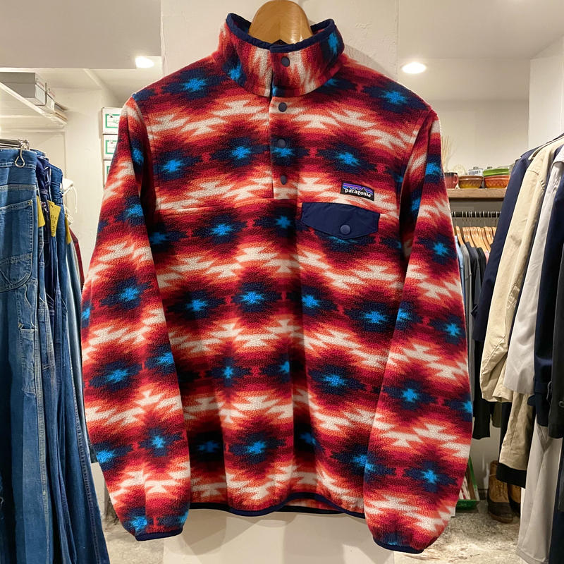 Patagonia シンチラスナップｔ ネイティブ柄 レディースサイズ パタゴニア S042