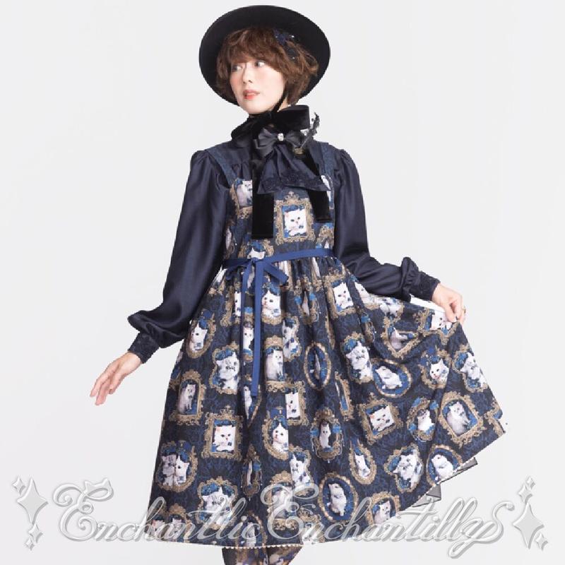復刻】猫の王女達の肖像画JSK (M〜Lサイズ・XLサイズ) | Enchantlic 正規品セール アンシャンテリックアンシャンテリー 復刻 猫の王女達の肖像画 ジャンスカ ひざ丈ワンピース