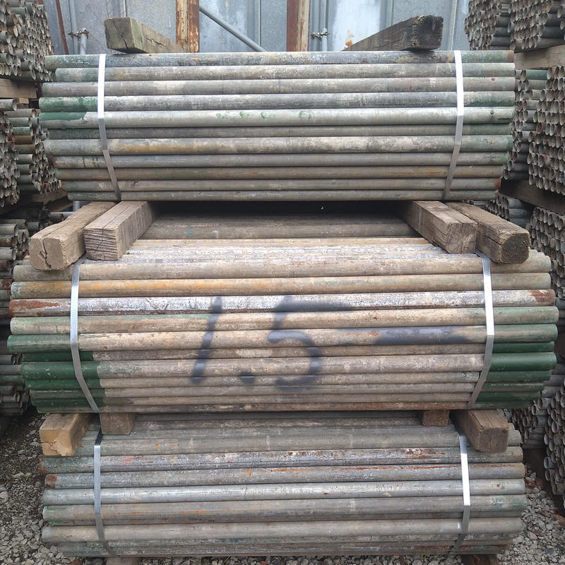 単管パイプ　足場パイプ　中古　屋内使用 単管パイプ 足場パイプ 中古 屋内使用