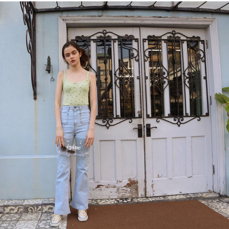 épine high-waist fit bell jeans high bleach blu...