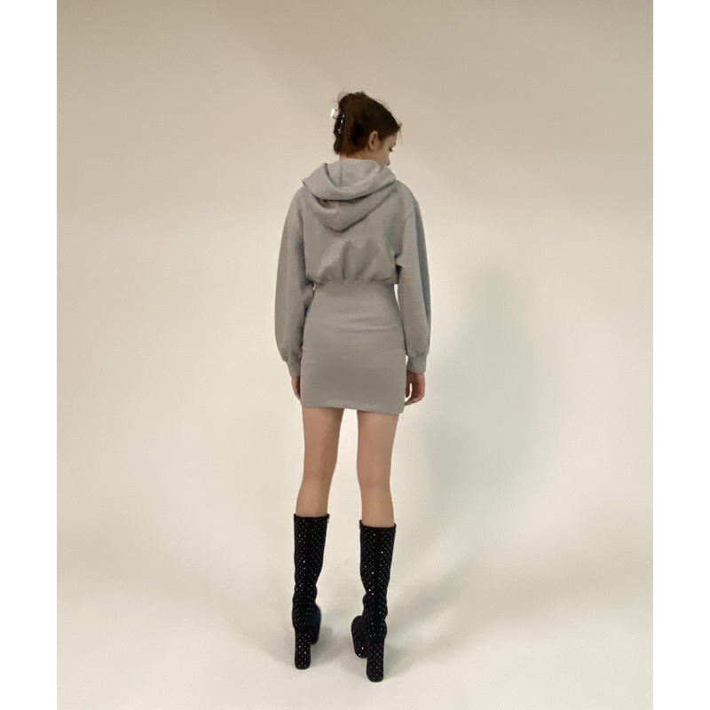 Éé embroidery hoodie onepiece gray | épine Éé embroidery hoodie onepiece gray | épine