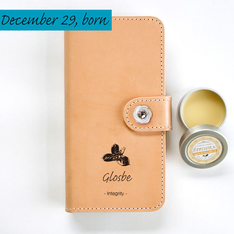 本革スマホケース 12月29日生まれの方 誕生花 ヒイラギモチ 花言葉 清廉 誕生日プ