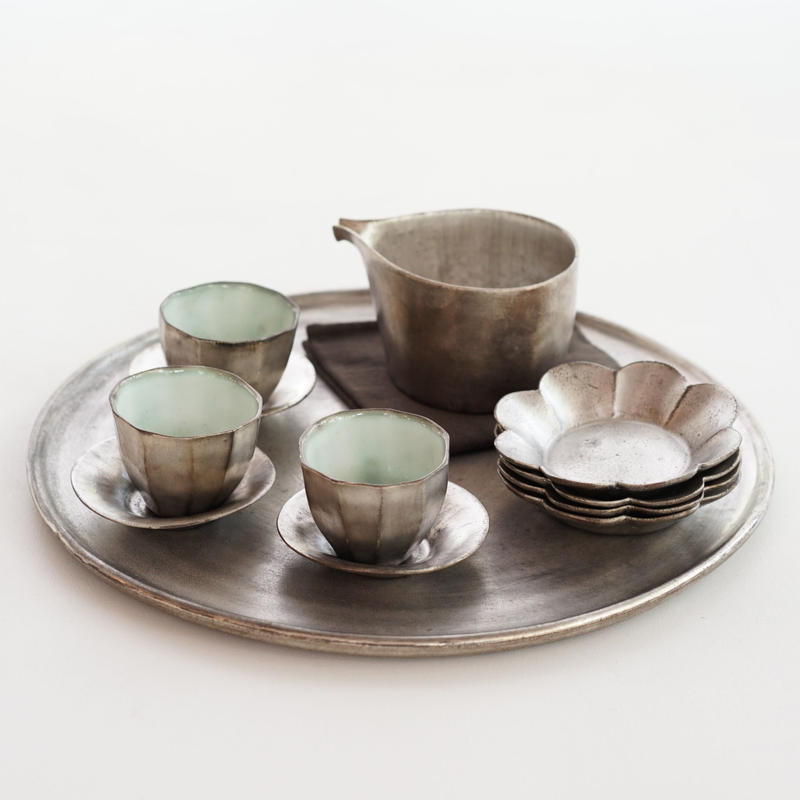 安藤雅信 銀彩李朝花びら皿 S 銀彩 ギャルリ百草 Online Store