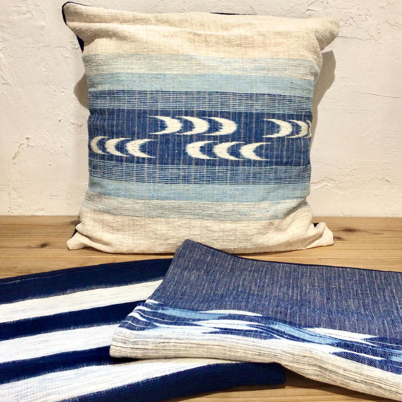 琉球藍織物 クッションカバー 花藍舎 Gallery はらいそオンラインストア 大人に似