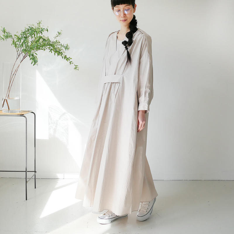 Universal Tissu ユニヴァーサルティシュ ナチュラルタイプライタータックワン