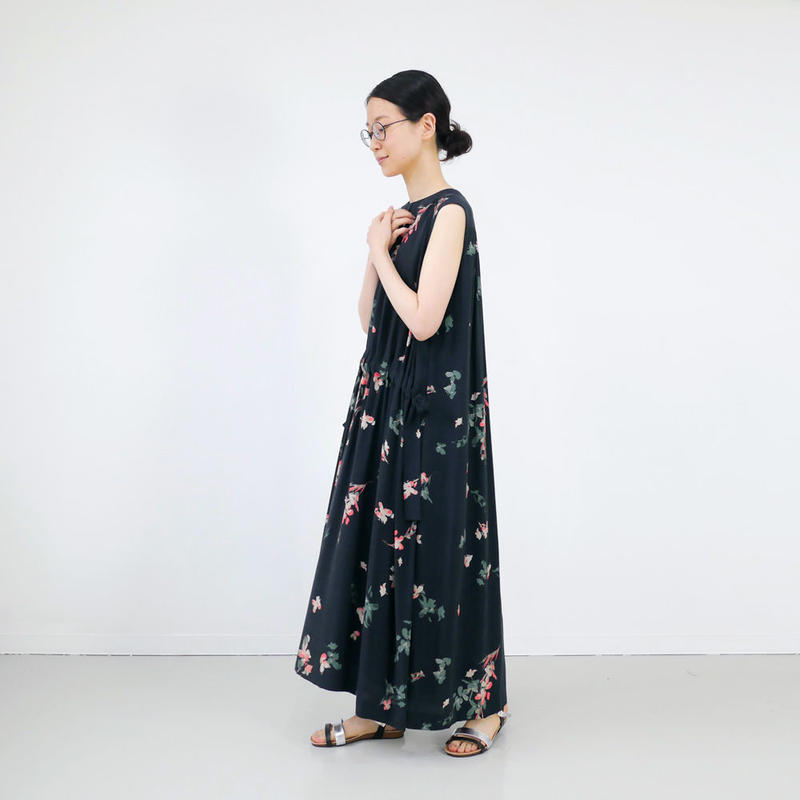 Sacra サクラ オータムフラワーワンピース Gouache Fu