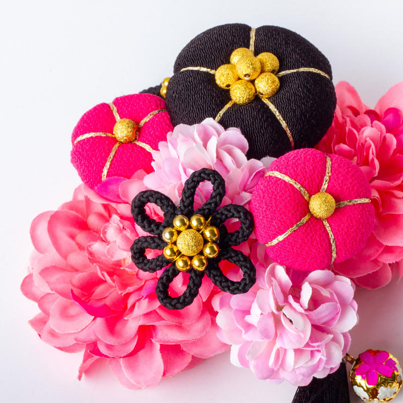 Ha 0463 成人式 卒業式 お花 髪飾り 和風オリジナル髪飾りパープル ピンク 黒 まんじ