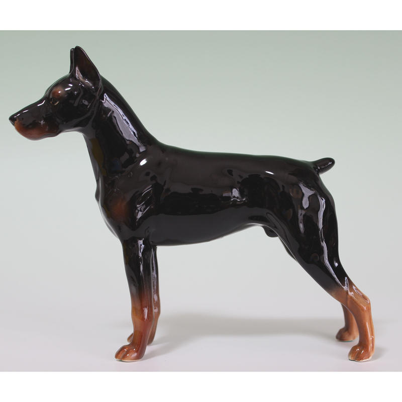 陶器犬置物 ドーベルマン ピンシャー 四つ足立ち 小 Haniibaaz 陶器犬置物 ドーベルマン ピンシャー 四つ足立ち 小 Haniibaaz