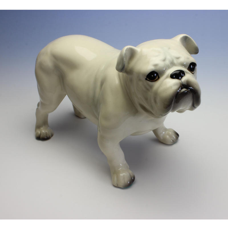 売り切れ必至 ブルドック 犬 陶器 置物 最適な材料