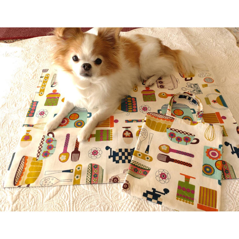 大きめカフェマット 収納袋付き キッチン柄 ハッピー犬屋敷ショップ