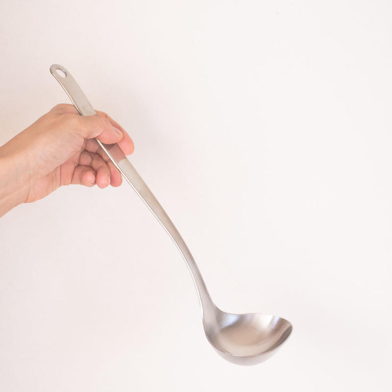 柳宗理 レードル M 左右兼用 左ききの道具店