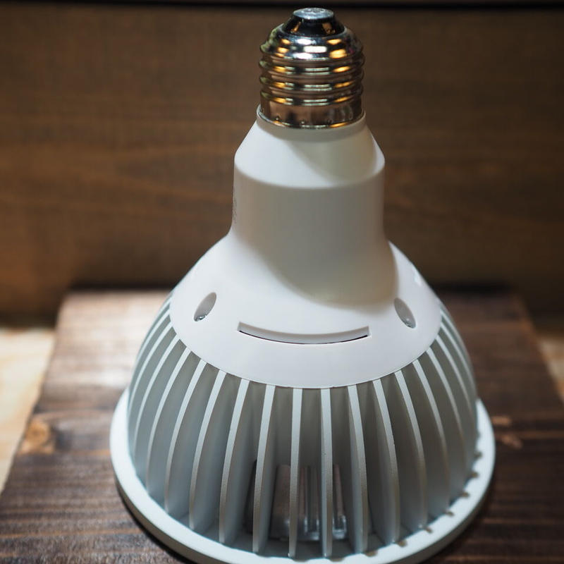 ◇ TSUKUYOMI LED-20W / 太陽光に近似の植物育成ライト 【ツクヨミ ◇ TSUKUYOMI LED-20W / 太陽光に近似の植物育成ライト 【ツクヨミ