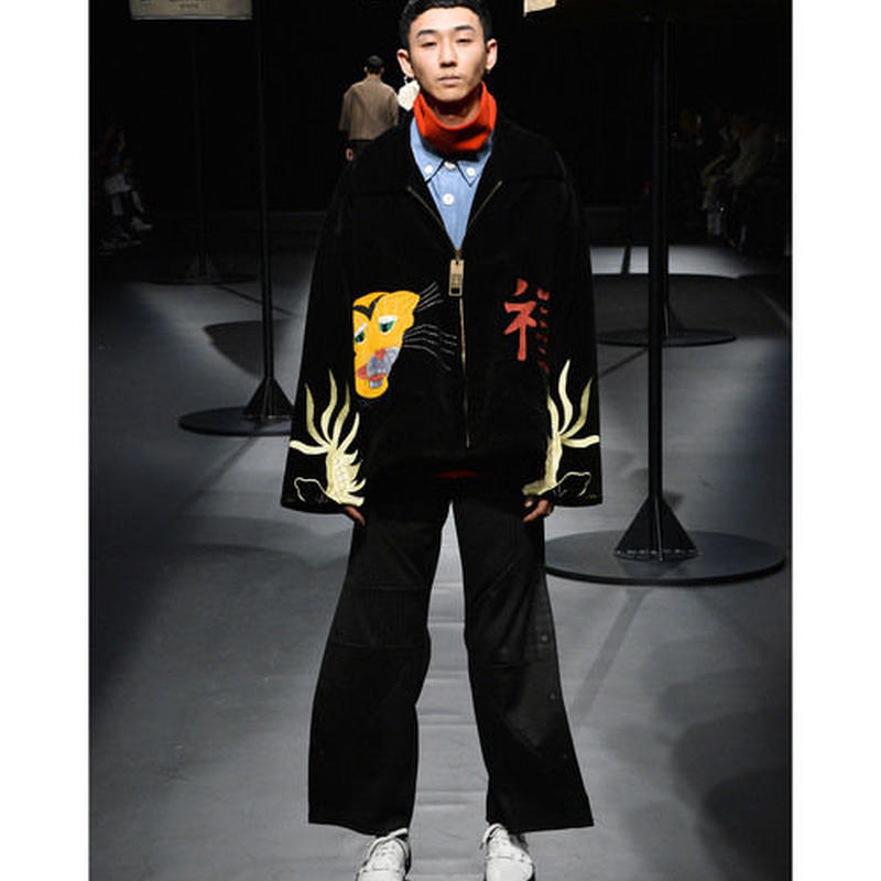 格安SALEスタート】 ANREALAGE ZOOM ANREALAGE 19AW ZOOM JACKET