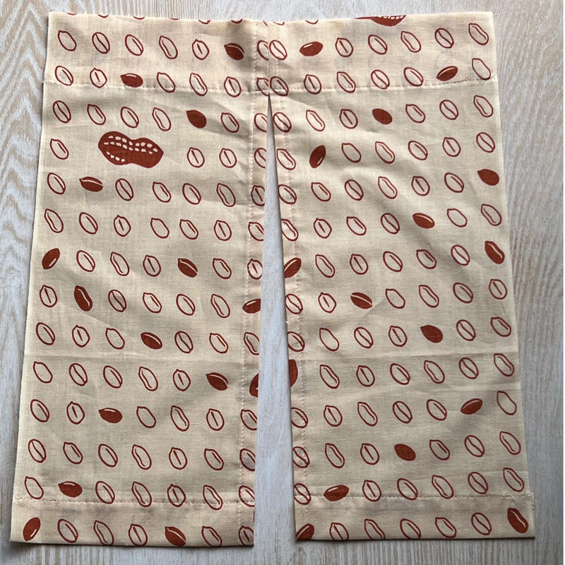 クレート用暖簾 落花生 犬服ブランドアイヌーン Inun あいぬーん アイヌーン 奥野美鈴