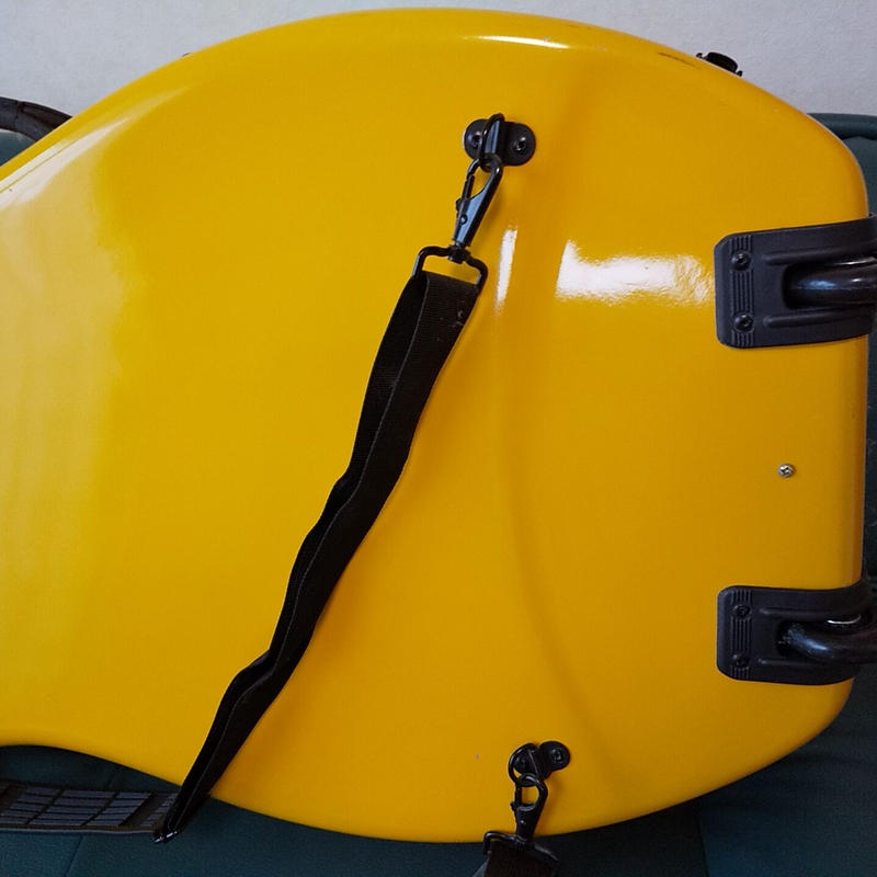 残響音もよく響く◆ノンラベルのチェロ　黄色のハードケース付き◆大人用４／４ 残響音もよく響く◇ノンラベルのチェロ 黄色のハードケース付き◇大人