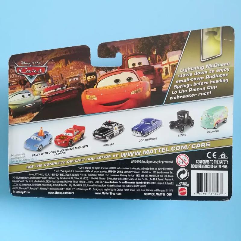 16年 ディズニー ピクサー カーズ マテル キャラクターカー２パック Marilyn