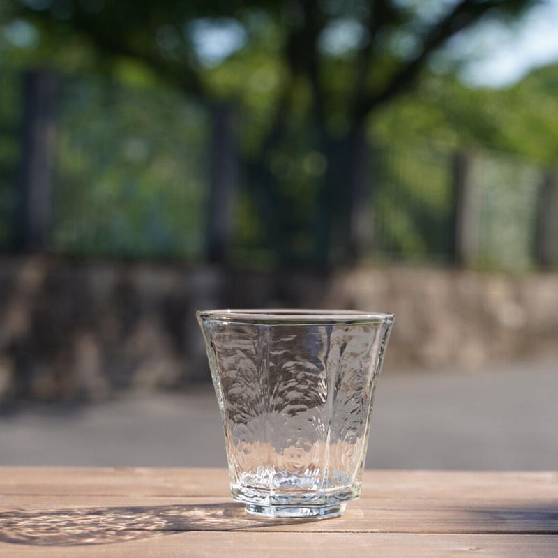 安土草多 高台付ロック八角グラス中 愉しむ暮らし Kikkakekko