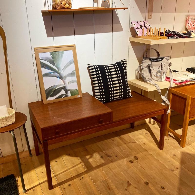 北欧家具talo ヴィンテージ デンマーク製テレフォンベンチ Kirkas 北欧スタイ