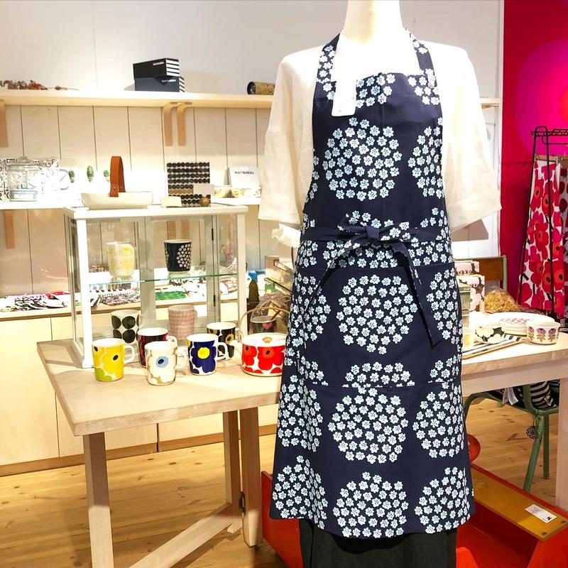 Marimekko エプロン Puketti プケッティ Col 33 Nv Lbl K