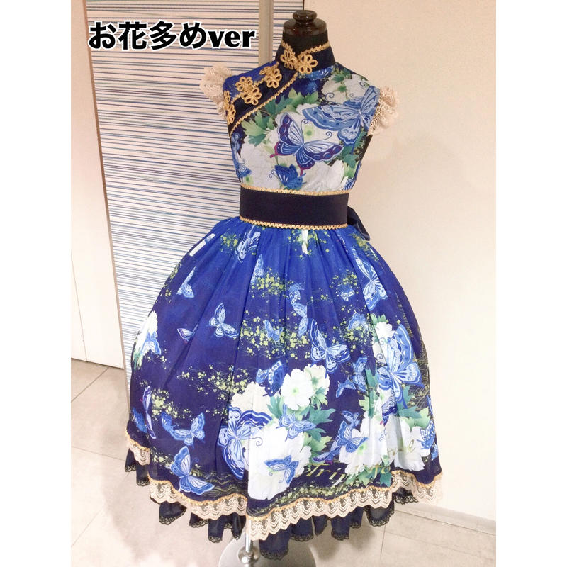 Triple Fortune 芍薬柄チャイナワンピース お花多めver 紺色多めver