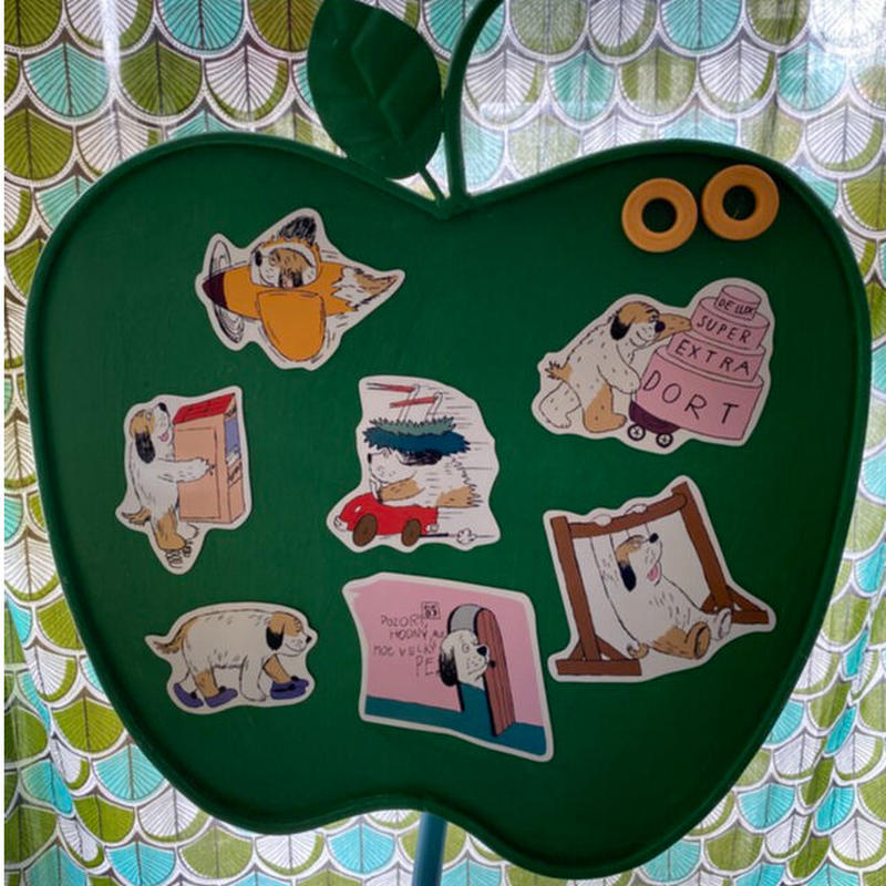 チェコレトロ 女の子と犬 マグネット チェコアニメ コﾁカｰﾆバル第2楽章