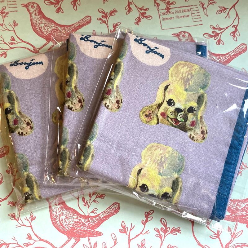 ナタリーレテ プードル 犬 ハンカチ 43 43 ハンカチーフ コﾁカｰﾆバル第2楽章