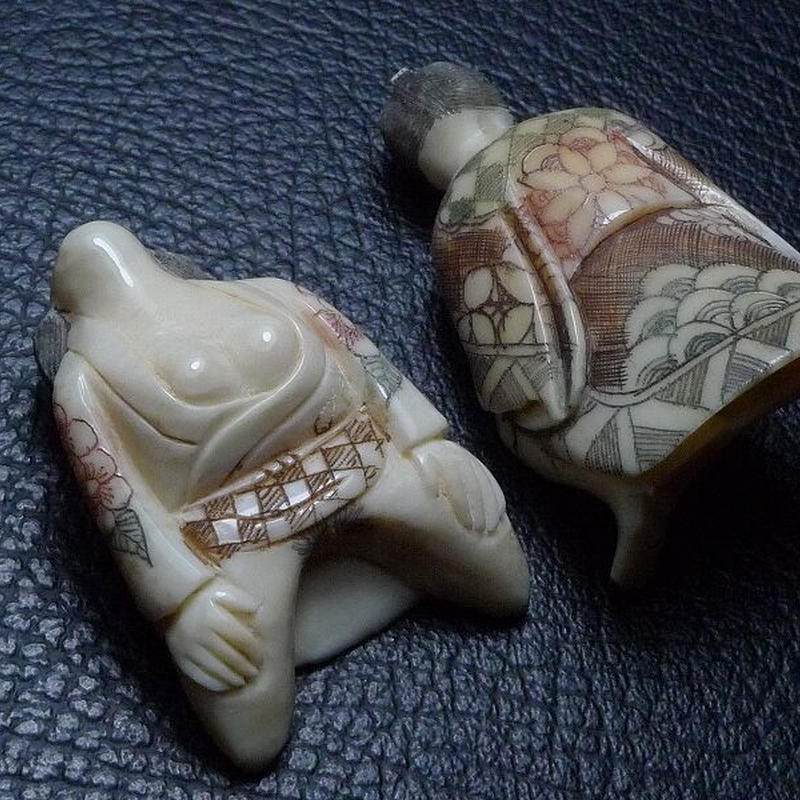 置物　根付　鳥カラフル 2匹　天然素材　マンモス　象牙風 骨董　美術品 Yahoo!オークション - 根付 象牙風 象牙色 マンモス牙 光月 文福