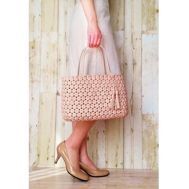 花結び編みのクラフトバッグ ムーズピンク ｍサイズ Komadori Kagoya