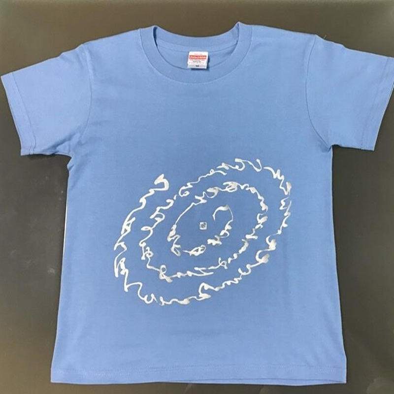 Tシャツ いろは ひふみ曼荼羅 サックスブルー Xsサイズ 着丈57cm 身幅42c Tシャツ いろは ひふみ曼荼羅 サックスブルー Xsサイズ 着丈57cm 身幅42c