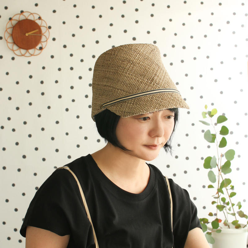 麦わらキャップ 58サイズ 11才 レディース スタイ よだれかけ 出産祝いに最適なベ