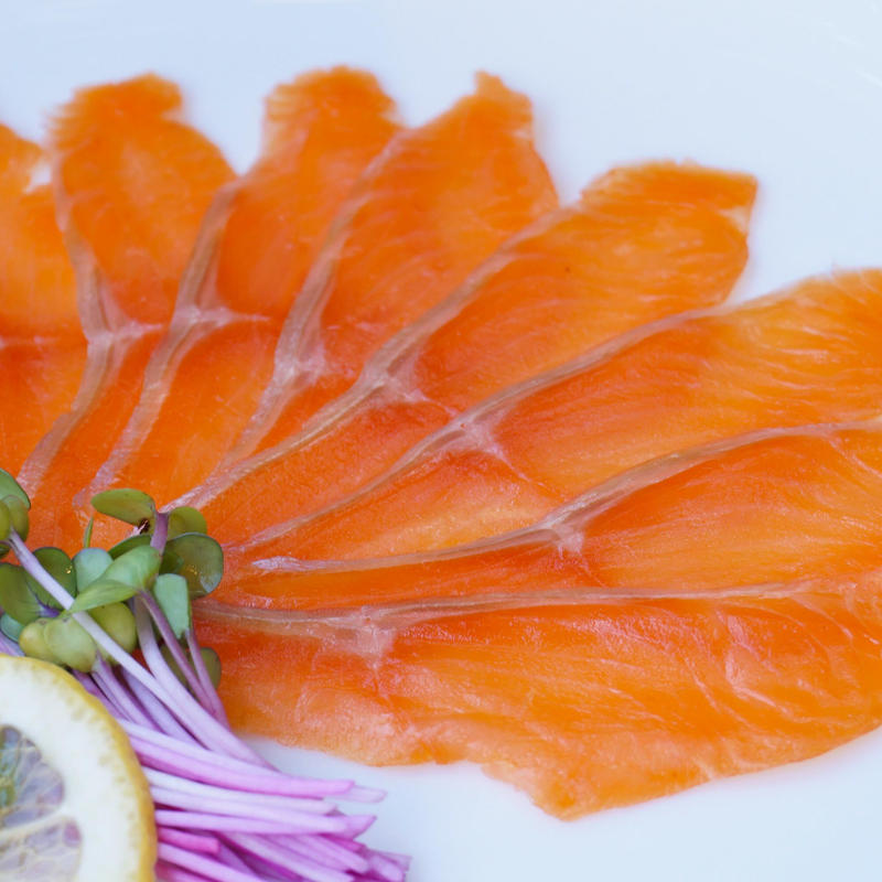 冷凍 スモーク信州サーモン スライス 90g 燻製工房kunmaru